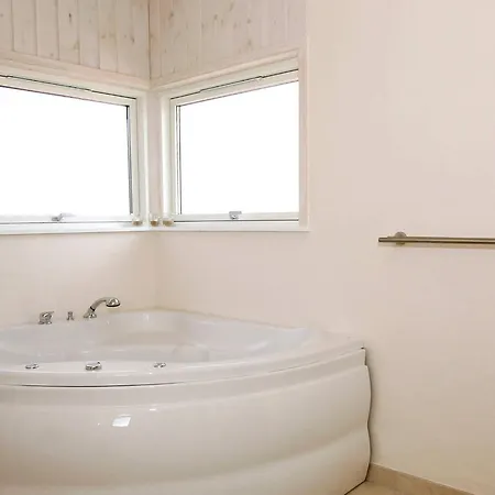 Prázdninový dům 5 Star In Hjorring Lønstrup