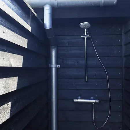 6 Person In Hjorring-by Traum