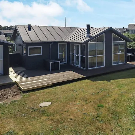 Holiday home 6 Person In Hjorring-by Traum *